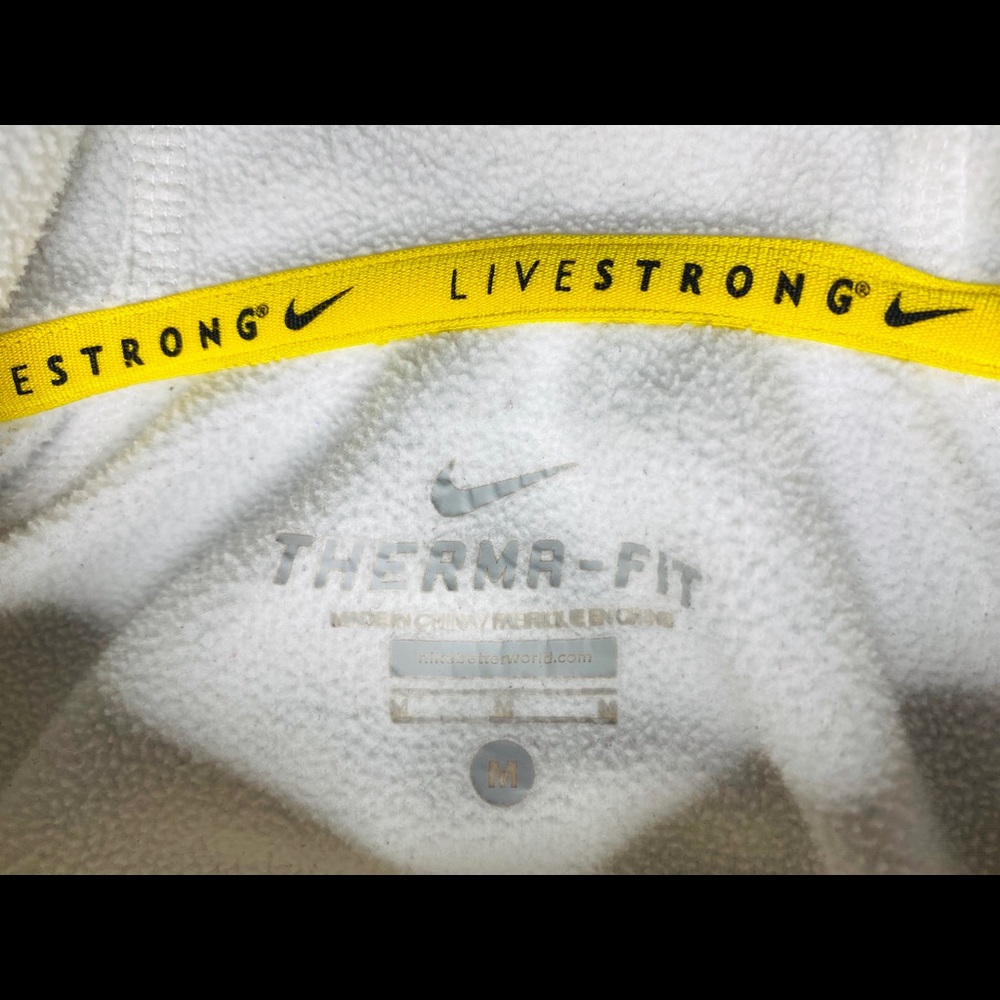 Nike Livestrong hoodie - Picture 3 of 6